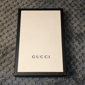 Gucci GG Supreme Vintage Snake Motif Phone Case - Collectible Design